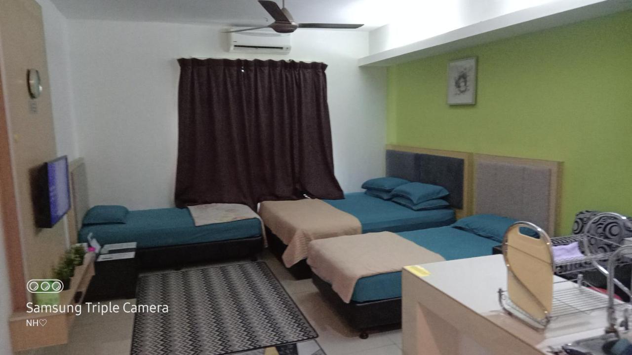 Nh Studio Apartment Homestay Wakaf Che Yeh Luaran gambar